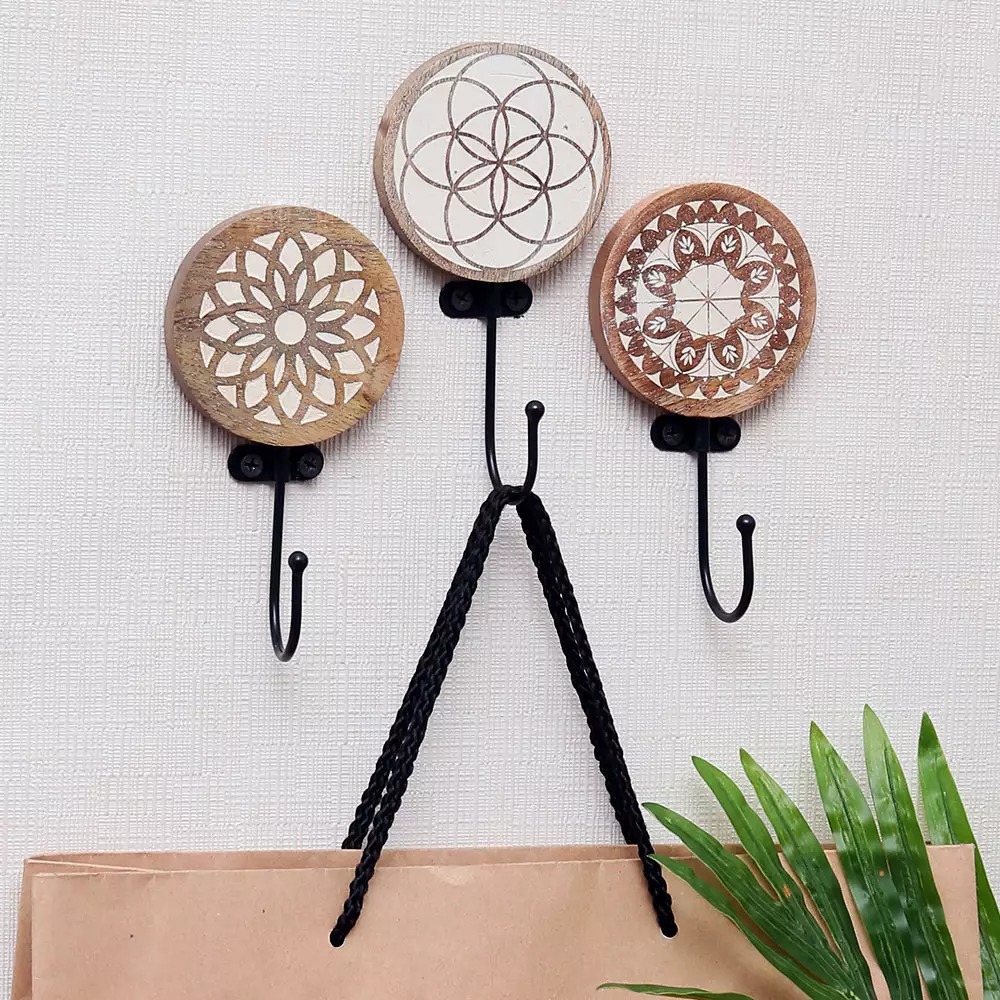 Wall Hooks Installation Made Effortless