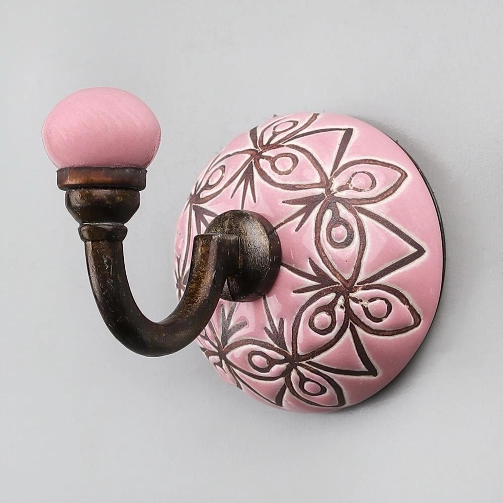 Wall Hooks Installation Made Effortless