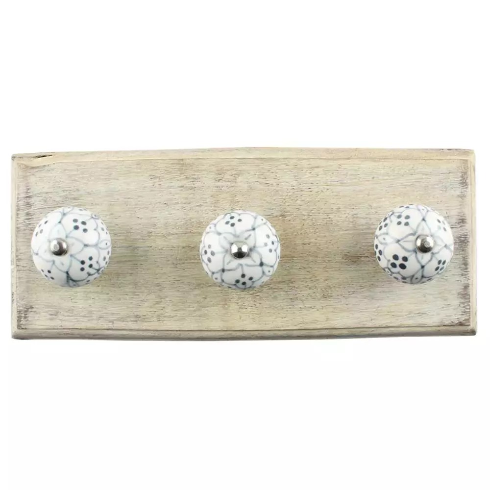 Wall Hooks Installation Made Effortless