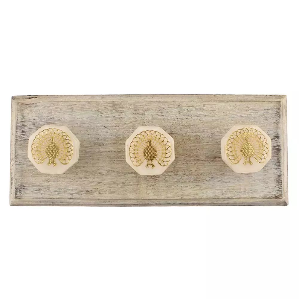 Wall Hooks Installation Made Effortless