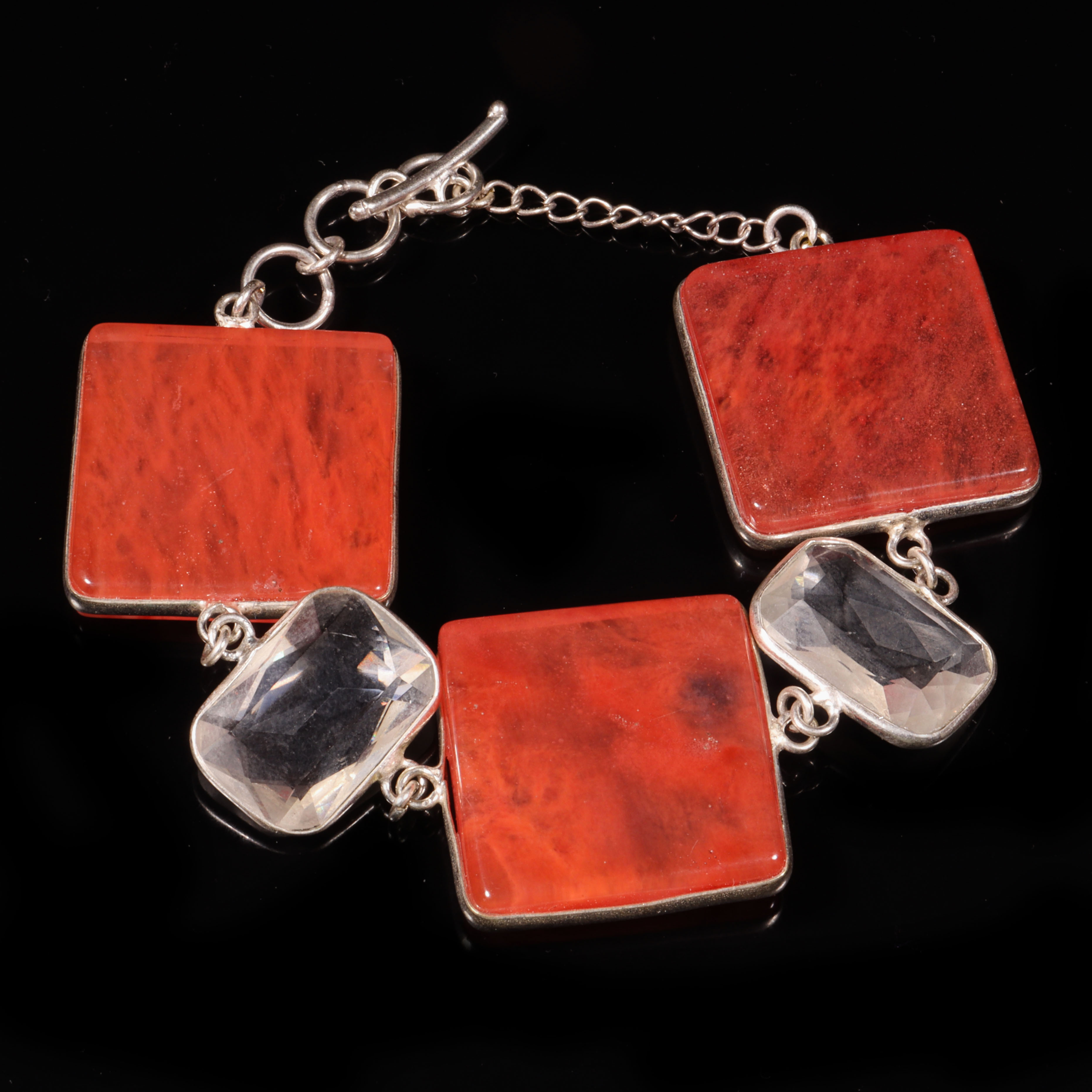 Product Details & Build Quality