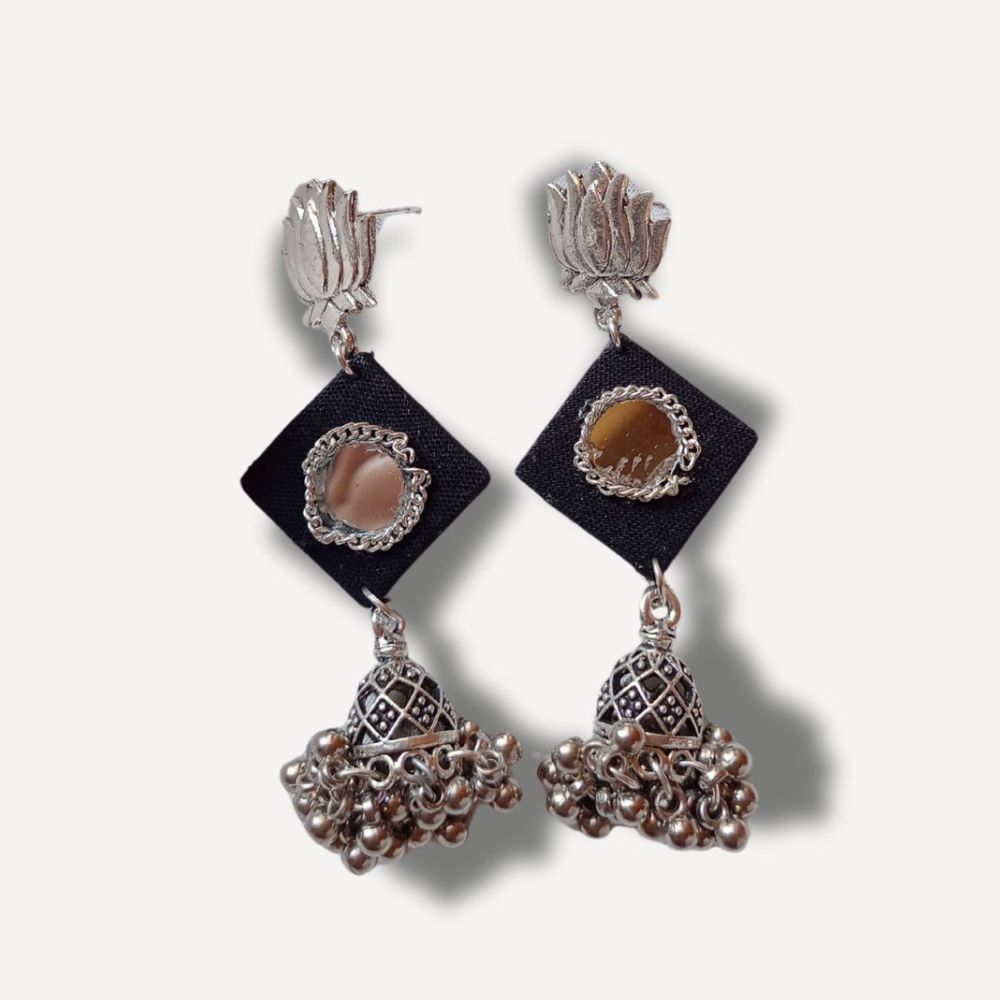 Product Details & Build Quality