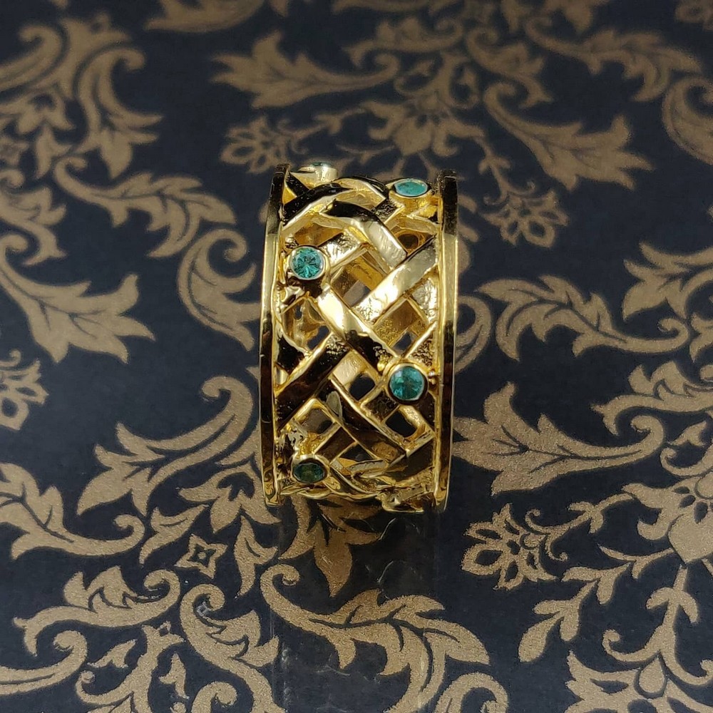 Product Details & Build Quality