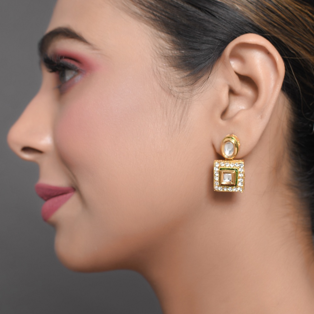 Product Details & Build Quality