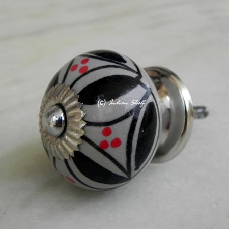 Light Grey Black Knob