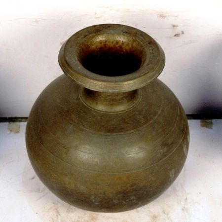 Bronze Planter-12.5 X 12.5 Inches