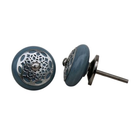 Grey Strewn Flat Knob