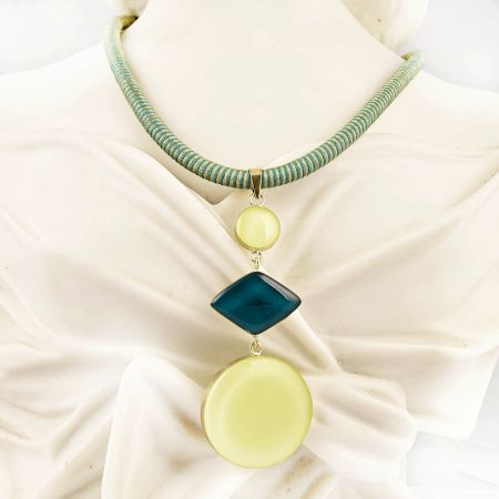 Forest Diva Pendant Necklace New Beautiful Jewellery