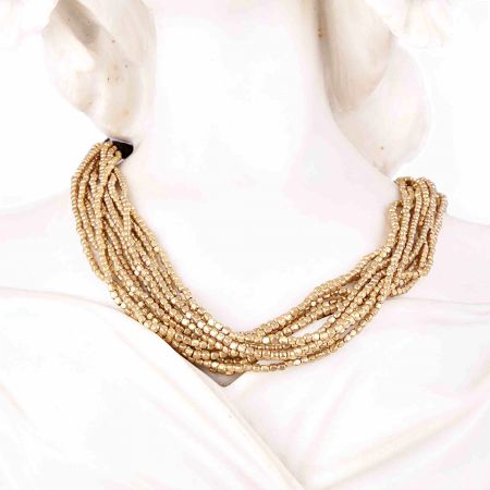 a la Mode Golden Necklace