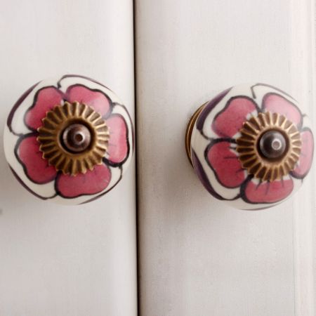 Maroon Flower Knob
