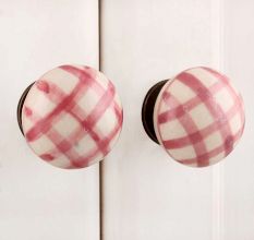 Pink Checked Flat Knob