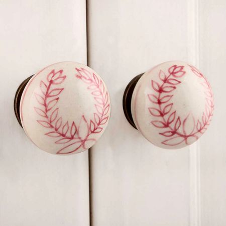 Olive Branch Ceramic Knob (1)