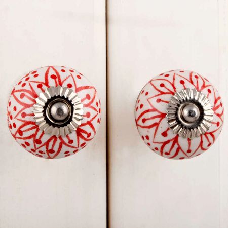 Red Aster Flower Dresser Knob
