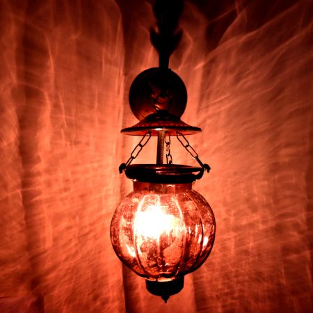 Plum Melon Shaped Glass Lamp 