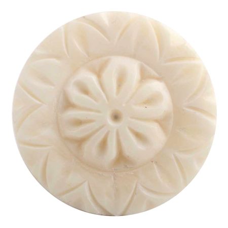 Cream Tiny Flower Bone Drawer Knob Online
