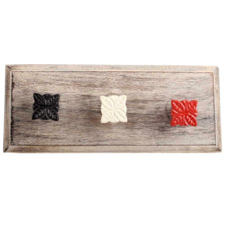 Mixed Four Leaf Metal Wooden Hooks