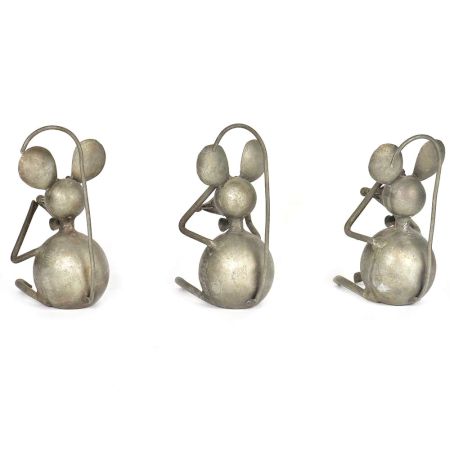 Three Rats  Hear See Speak No Evil  Statues