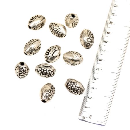 Silver Aluminium Metal Floral Engraved Oval Silver Tone Loose Jewelry Beads (5 in Pack)