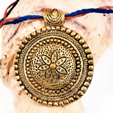 Round Aluminium Metal With Floral And Embossed Border Pendant Necklace