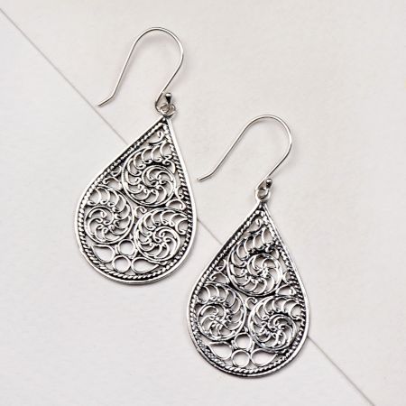 92.5 Sterling Silver Filigree  Teardrop Earrings In Traditional Style