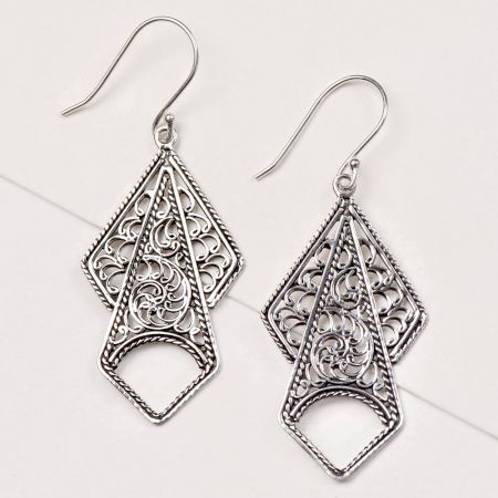 92.5 Sterling Silver Geometrical Design Scroll Design Earrings