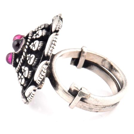 Fashionable 92.5 Sterling Silver Ring With Three Amethyst Stones (Free Size)