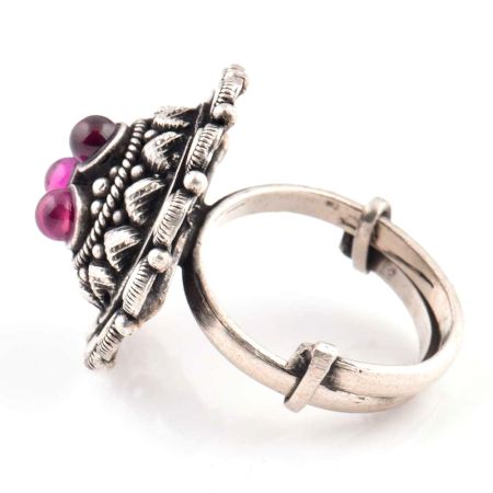 92.5 Sterling Silver Ring South Indian Embossed Design Studded With Amethyst Stones (Free Size)