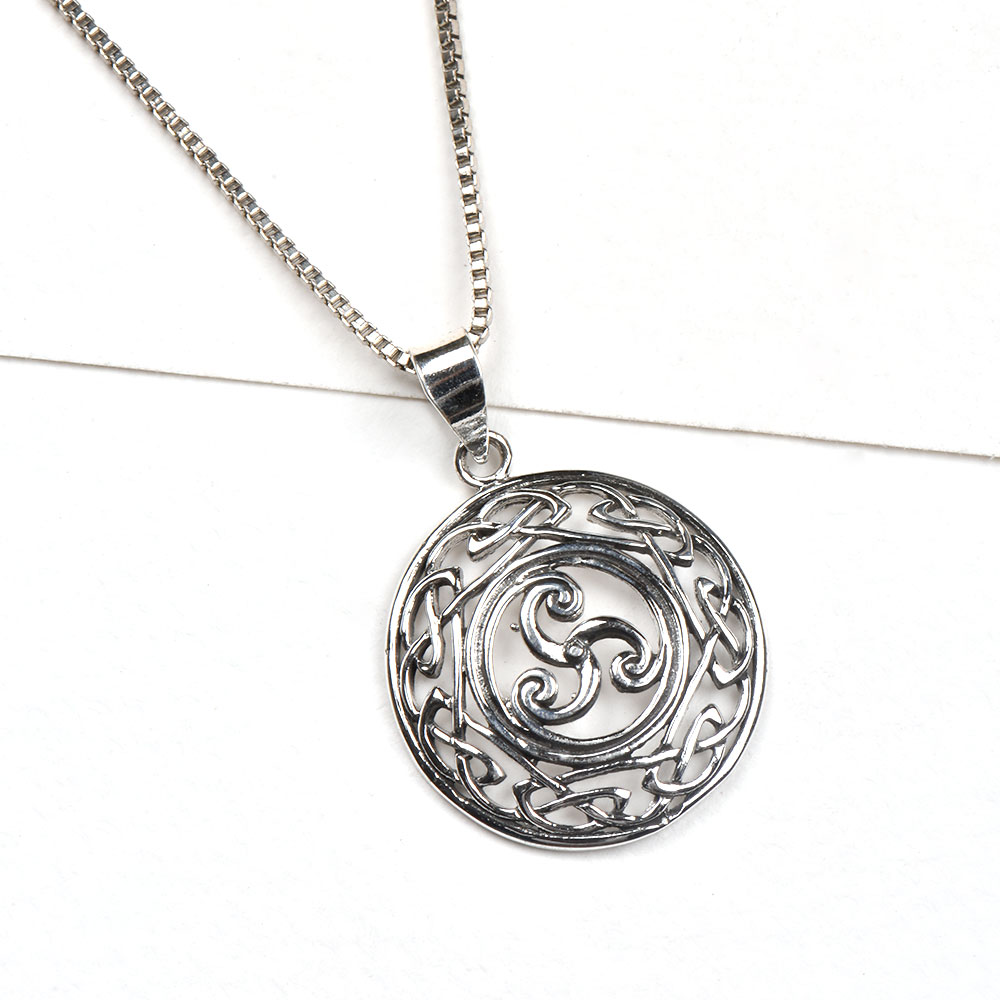 92.5Sterling Silver Pendant Swirl Design In Centre of Round Entangled Design