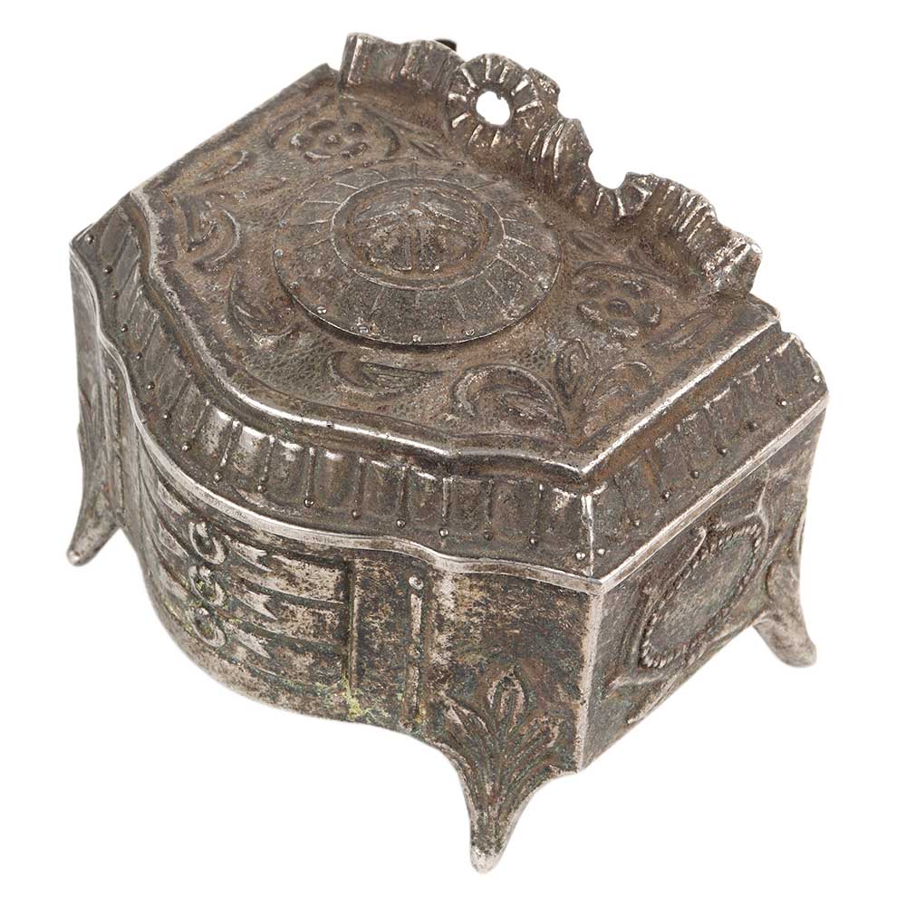 Storage Box In Chest Of Drawer Design In White Metal