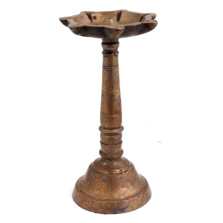 Brass Vilakku Oil Lamp With Seven Wick