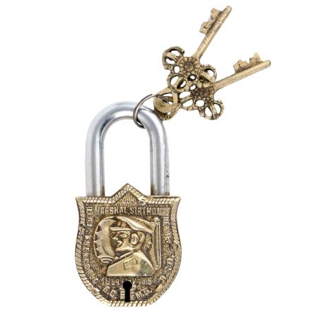 Brass Padlock Solider Face Design With 2 Decorative Keys