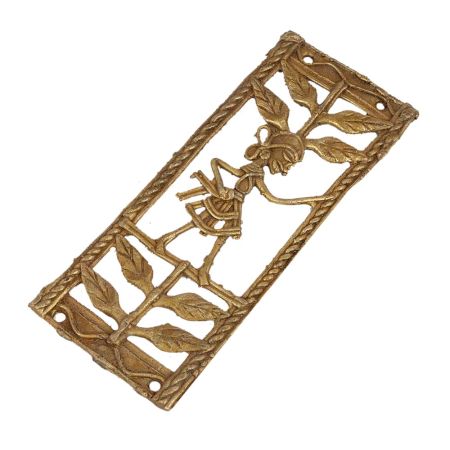 Elegant And Classy Brass Metal Decor Artwork Inspired By Nature