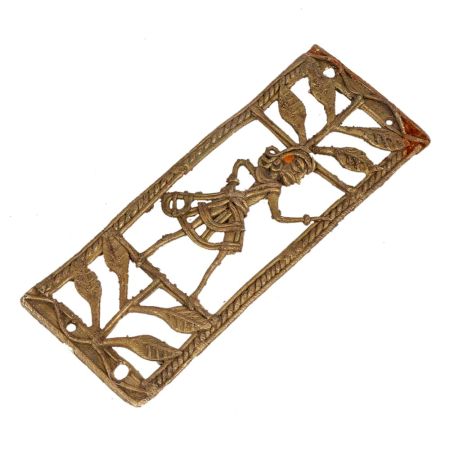 Energizing Home Decor Ideas From Brass Depicting Warrior Female