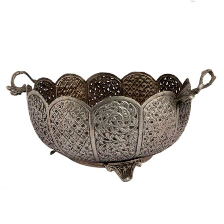 Metallic Basket Exemplifying Extraordinary Piece of Artistry