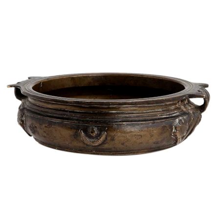 Handmade Black Brass Urli For Floating Flowers And Decoration