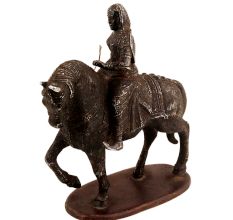 Handmade Black Metal Indian Lady Warrior On Horse Statue
