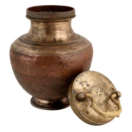 Copper Kamandalu For Your Kitchen Decor And Gifting Needs