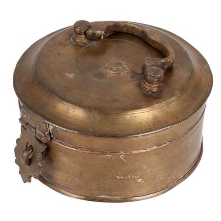 Vintage Used Plain Box With Handle