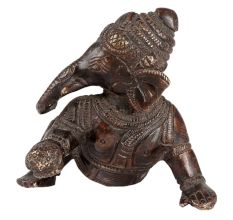 Crawling Bal Ganesha Brass Statue
