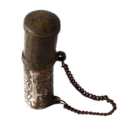 BrassÂ Chuna Dani Betel Box with Chain In Patina Finish