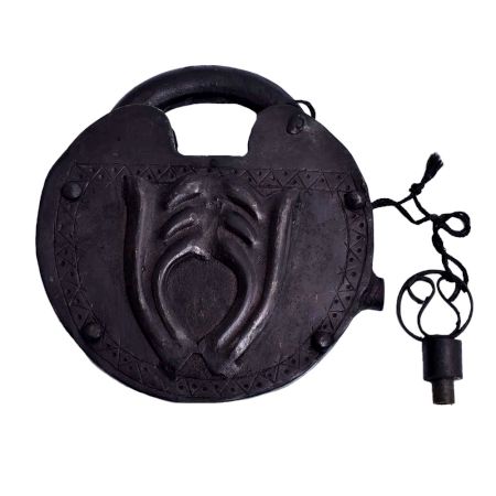 Medieval Cast Iron, Decorative Padlock  with Key