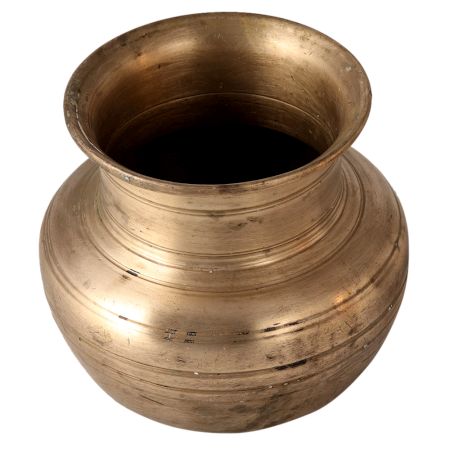 Vintage Kalash Water Pot with Circular Ring Design