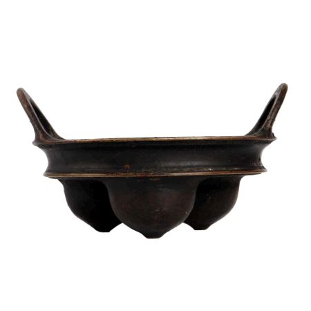 Elegant Black Cooking Pot from South India