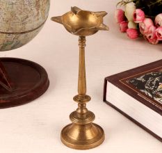 Traditional Brass Oil Lamp with 5 Jyots