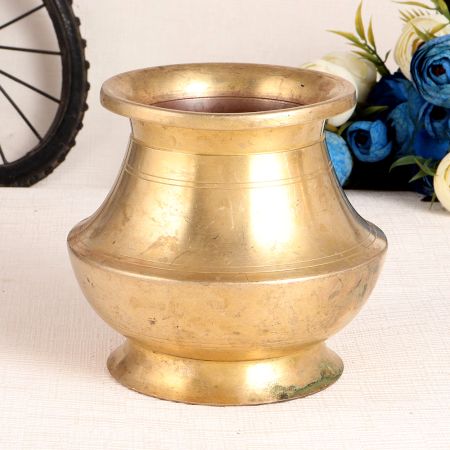 Shiny Unique Water Pot for Home Decoration