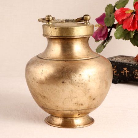 Brass Holy Gangajal Pot with Lid