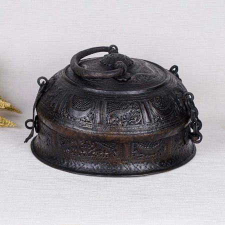 Beautiful Engraved Jewelry Box for Decoration