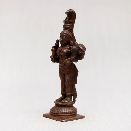 Handcrafted Copper Statue of Goddess Mariamman for Decor