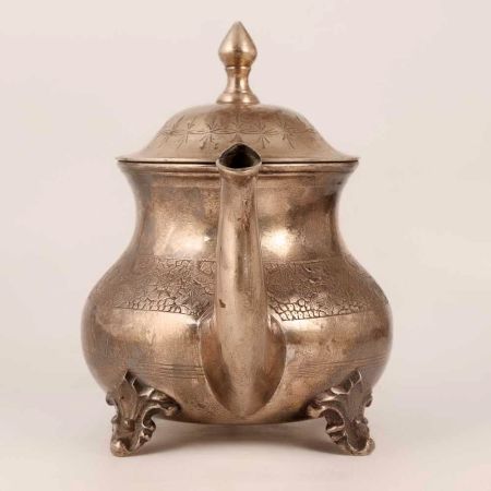 Handcrafted Vintage Brass Kettle for Decoration