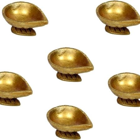 Indian-Shelf Handmade Vocalforlocal Pack of 6 Brass Golden Plain Oil Lamp Diya Deep Diwali Home Puja DÃ©cor